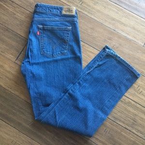 Levi jeans